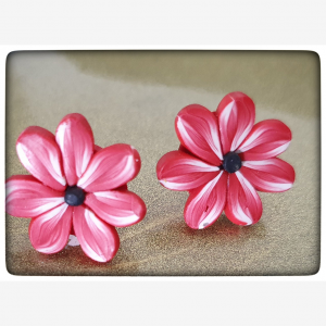 Ploymerclay red & white flower