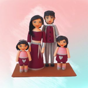 Paper quilling family figurines